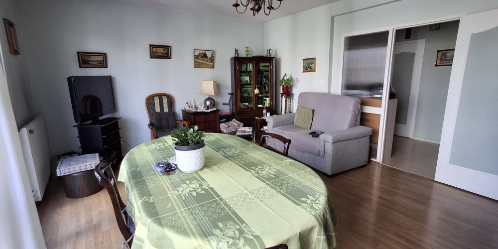 appartement à BORDEAUX (33200)
