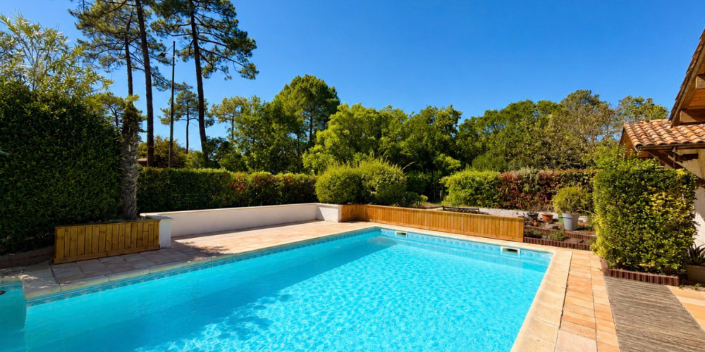 maison à LEGE CAP FERRET (33970)