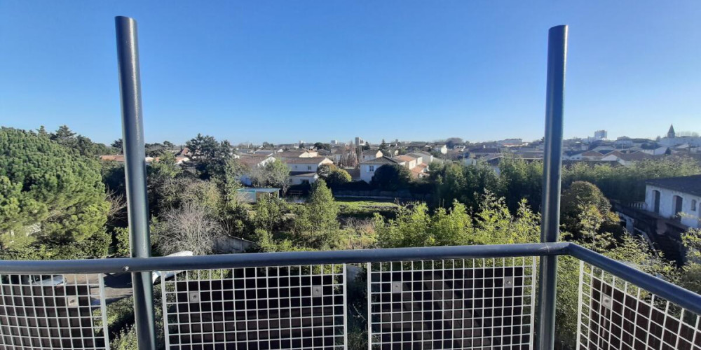 appartement à LE BOUSCAT (33110)