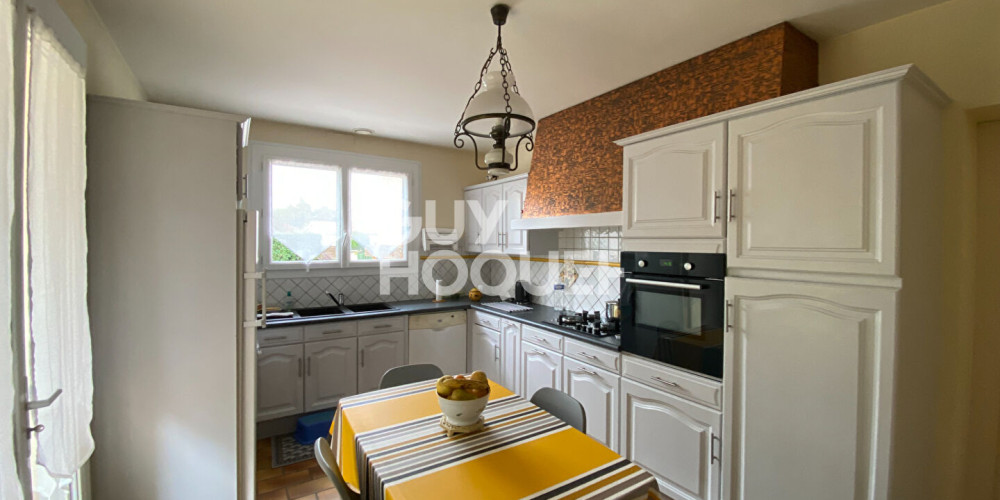 maison à ST MEDARD DE GUIZIERES (33230)