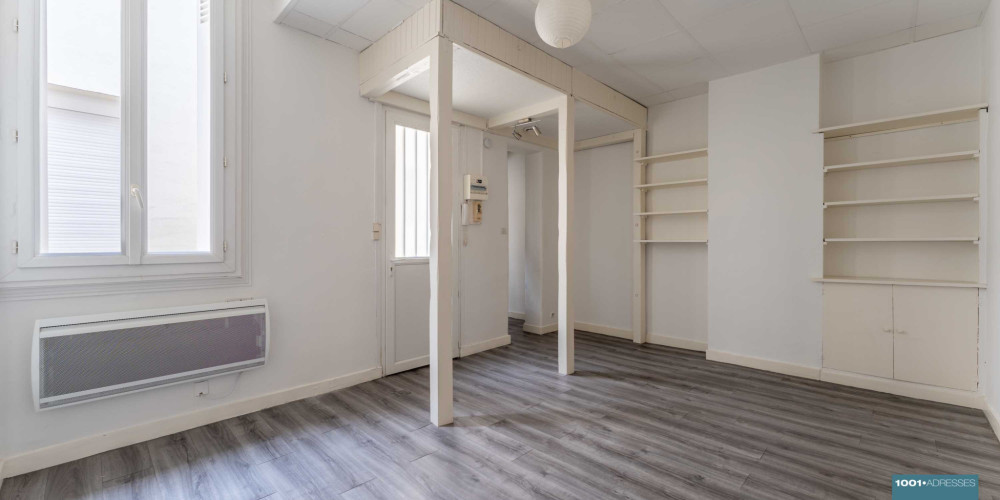 appartement à BORDEAUX (33800)