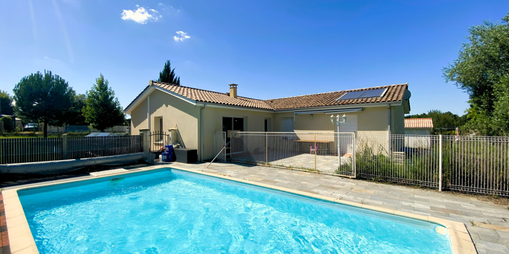 maison à ST LAURENT D ARCE (33240)