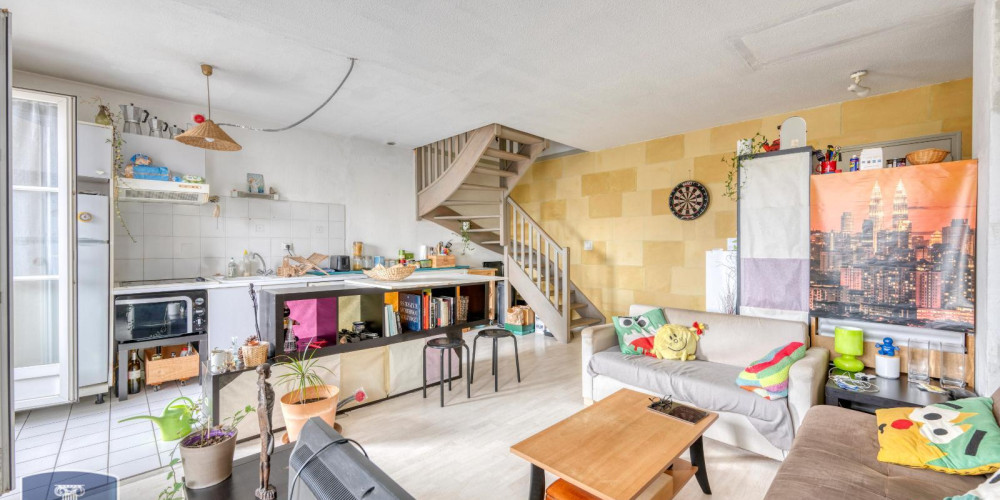 appartement à BORDEAUX (33000)
