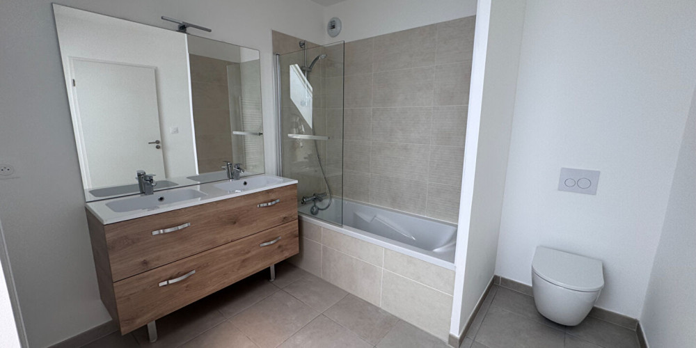 appartement à BORDEAUX (33200)