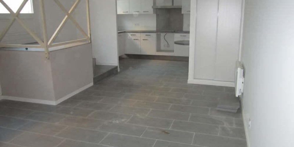 appartement à BORDEAUX (33000)