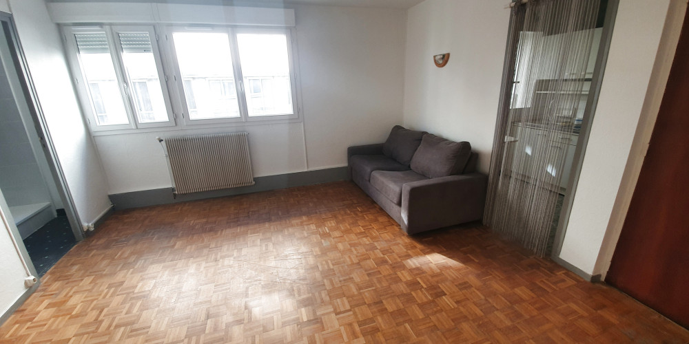 appartement à BORDEAUX (33000)
