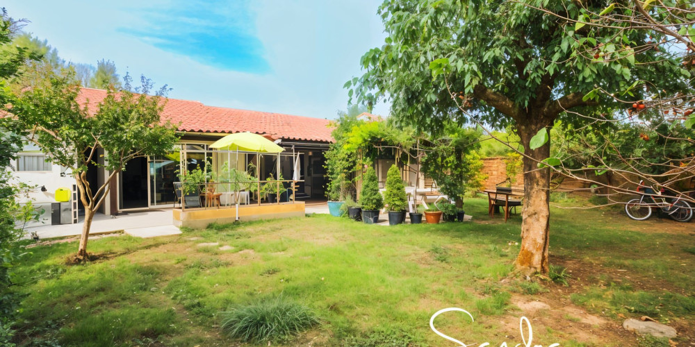 maison à AMBARES ET LAGRAVE (33440)