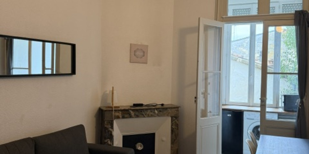 appartement à BORDEAUX (33000)