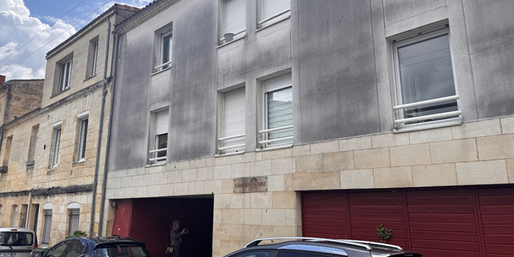 parking à BORDEAUX (33000)