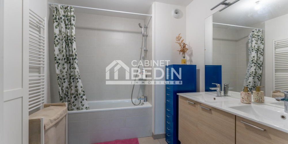 appartement à BORDEAUX (33100)