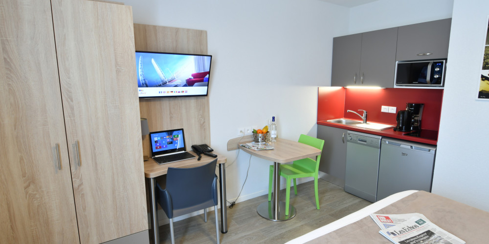 appartement à BORDEAUX (33300)