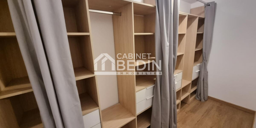 maison à BOURG (33710)