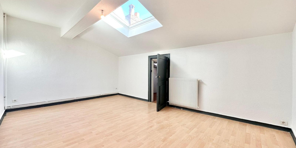 appartement à BORDEAUX (33800)