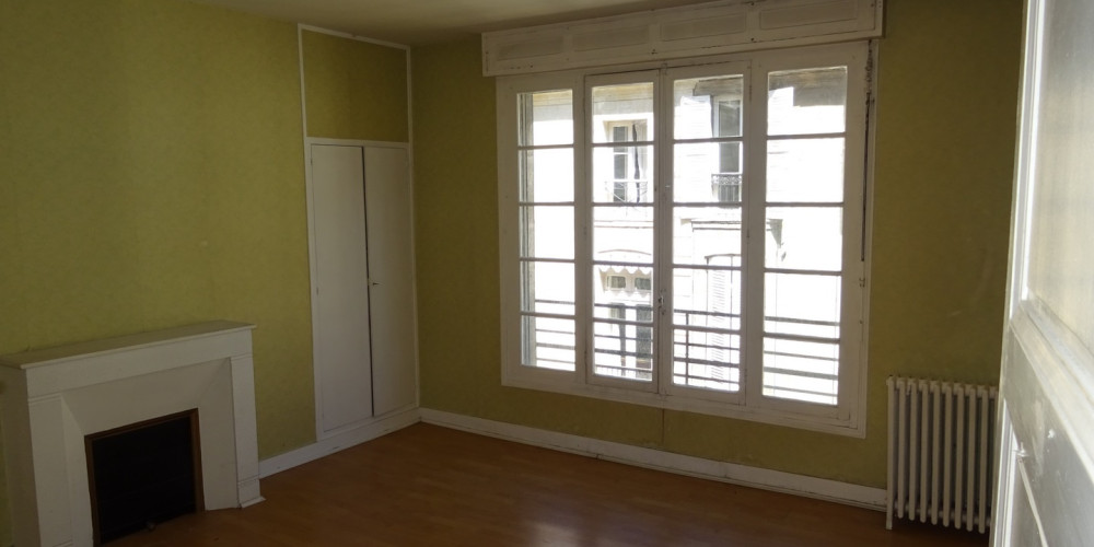 appartement à BORDEAUX (33000)