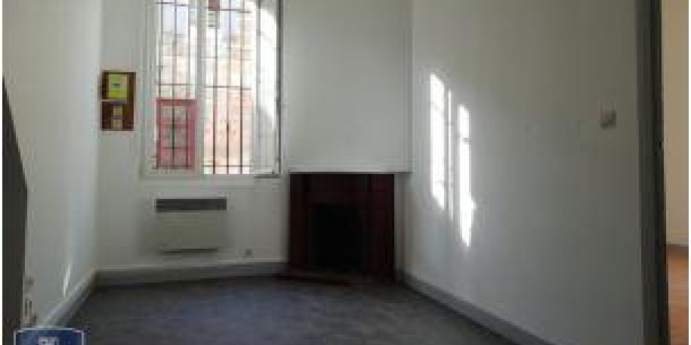 appartement à BORDEAUX (33800)