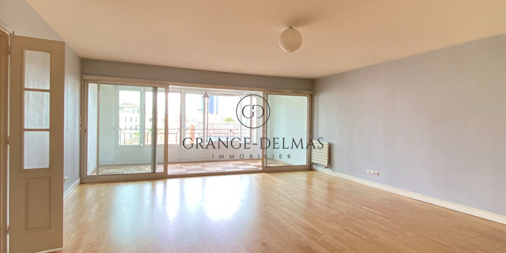appartement à BORDEAUX (33000)