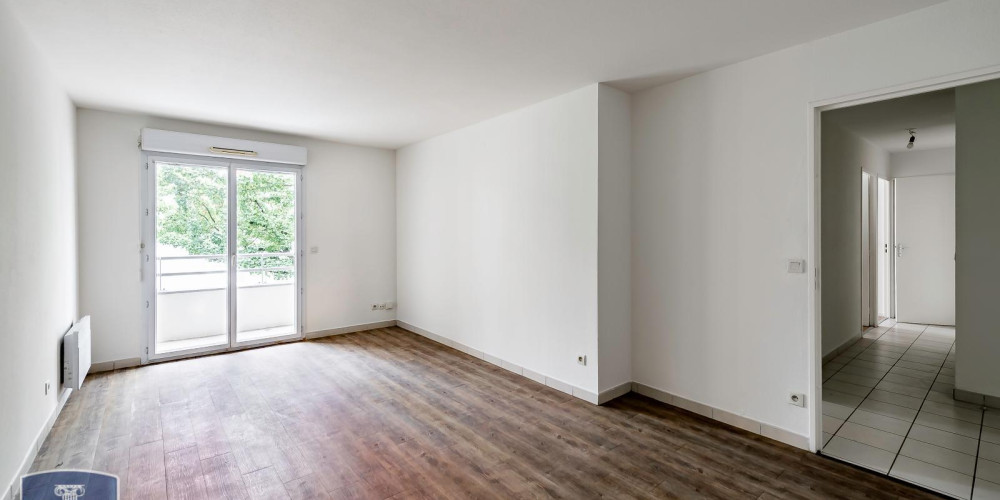 appartement à BORDEAUX (33300)