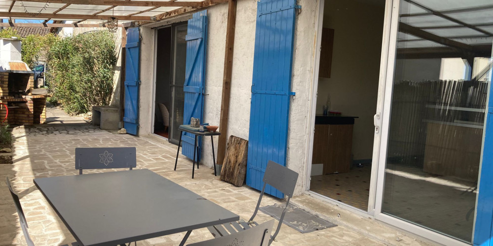 maison à LUGASSON (33760)