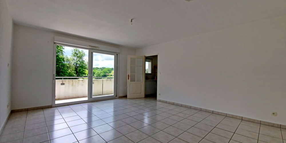 appartement à ST SEURIN SUR L ISLE (33660)