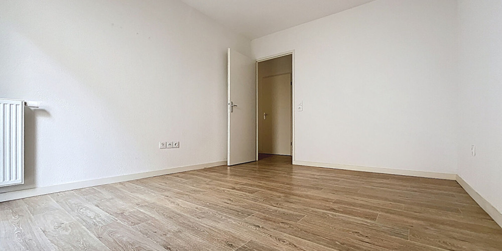 appartement à ST LOUBES (33450)