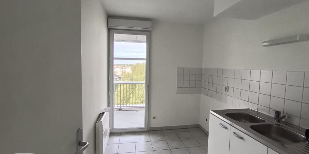 appartement à BORDEAUX (33000)