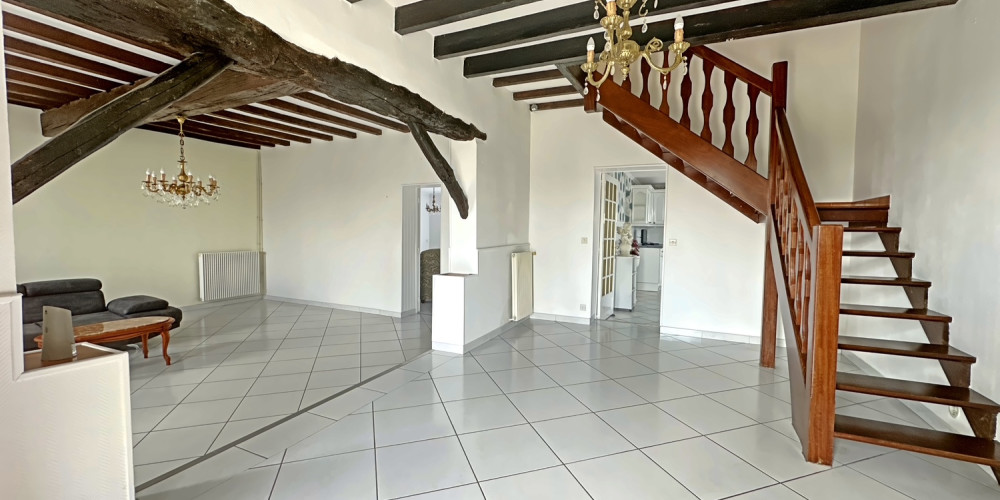 maison à ARVEYRES (33500)