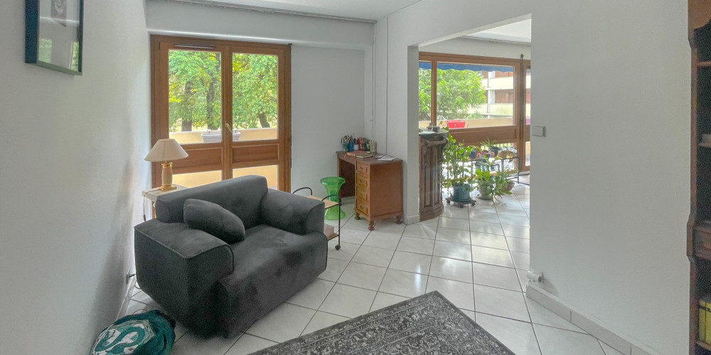 appartement à PESSAC (33600)