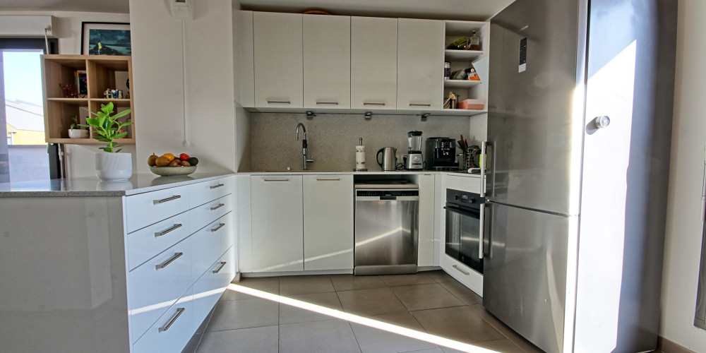 appartement à BORDEAUX (33300)