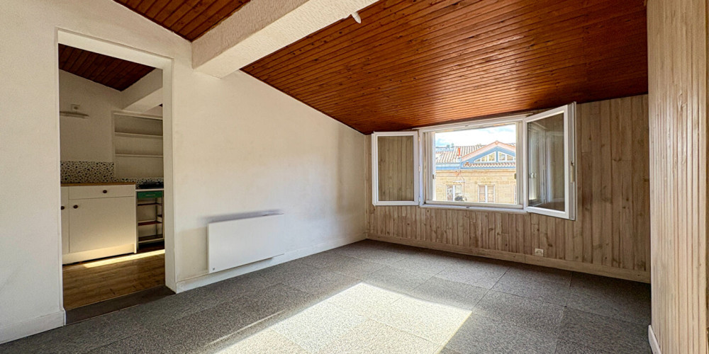 appartement à BORDEAUX (33000)