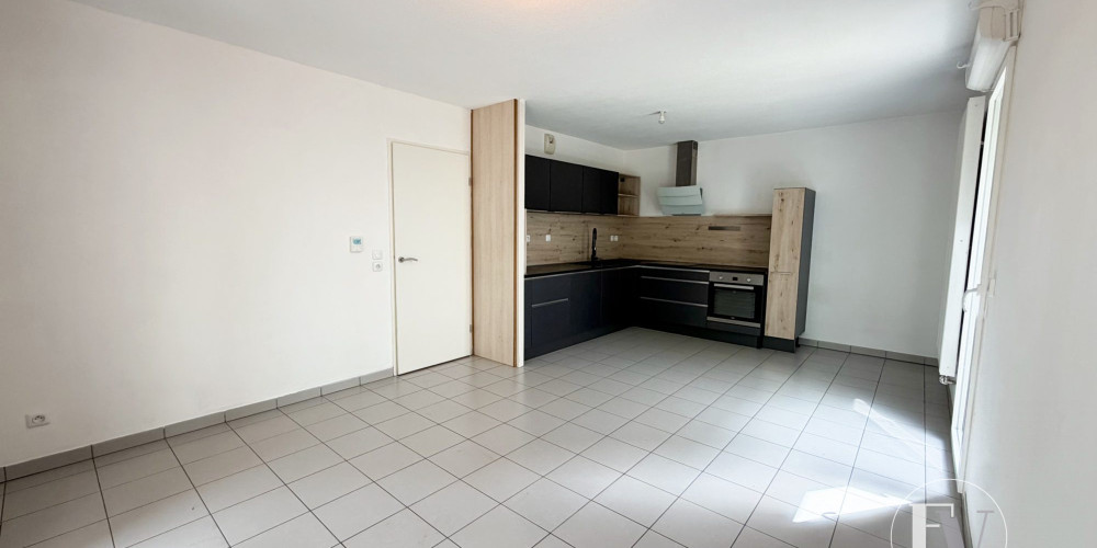 appartement à BORDEAUX (33000)
