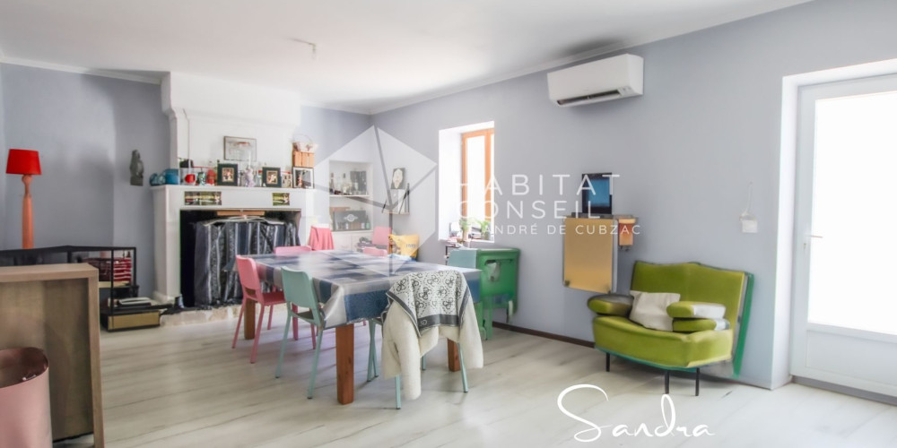 maison à CAVIGNAC (33620)