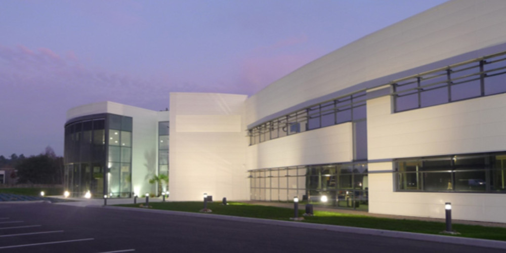 local industriel à LE HAILLAN (33185)