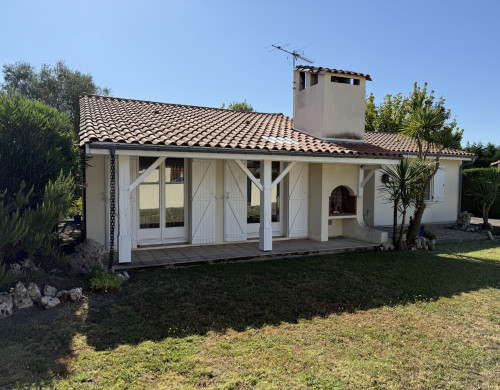 maison  AMBARES ET LAGRAVE