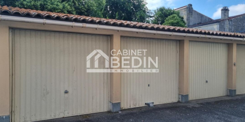 parking à BORDEAUX (33000)