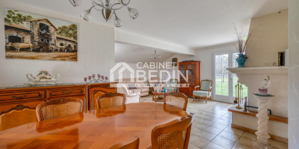 maison à LE TAILLAN MEDOC (33320)