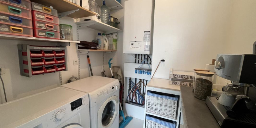 appartement à BORDEAUX (33800)