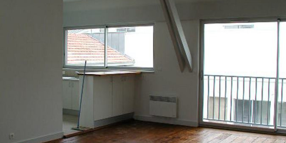 appartement à BORDEAUX (33000)