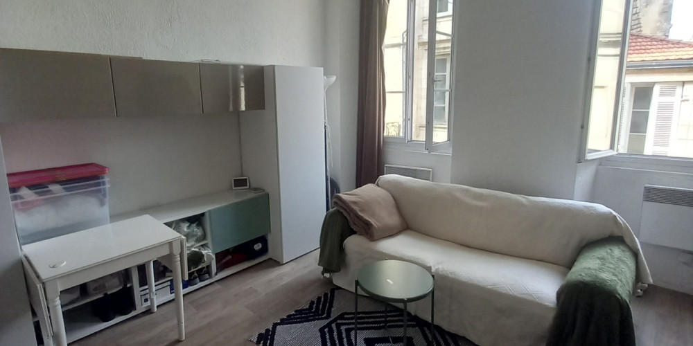 appartement à BORDEAUX (33800)