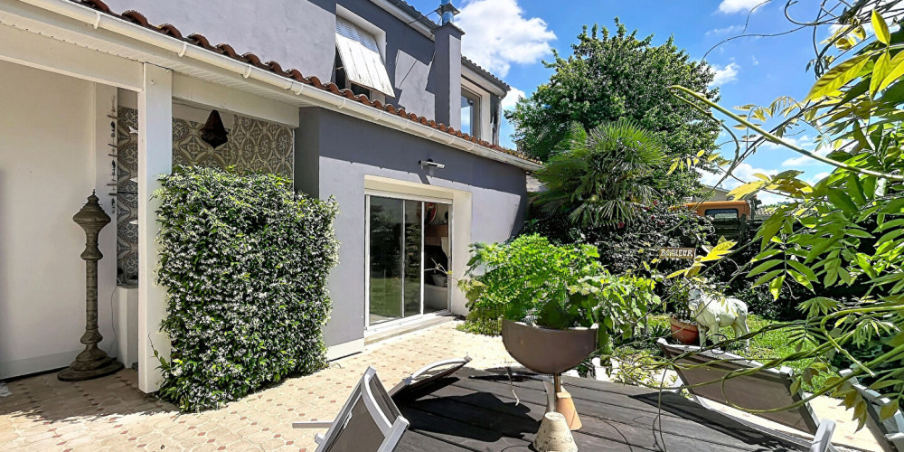 maison à BORDEAUX (33300)