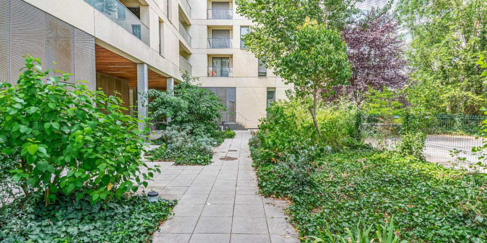 appartement à BORDEAUX (33100)