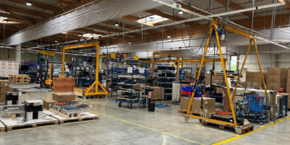 local industriel à LE HAILLAN (33185)