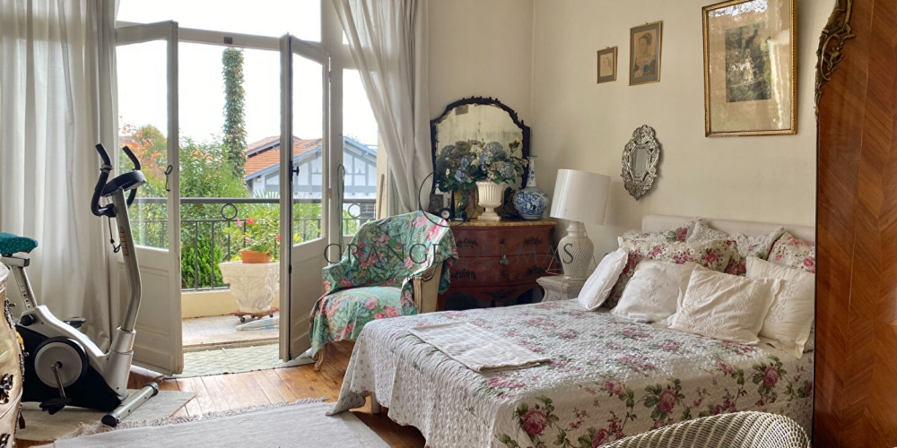 appartement à BORDEAUX (33000)