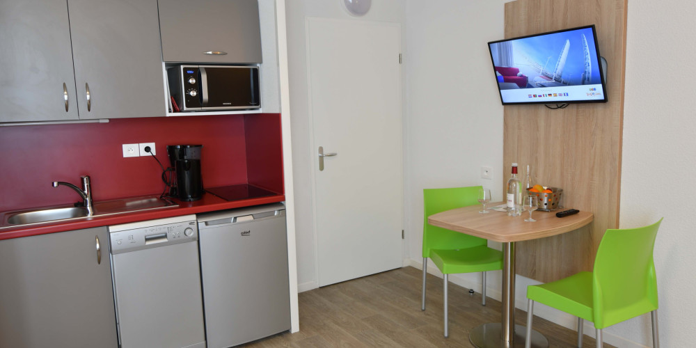 appartement à BORDEAUX (33300)