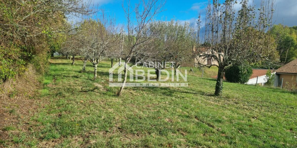 terrain à CREON (33670)