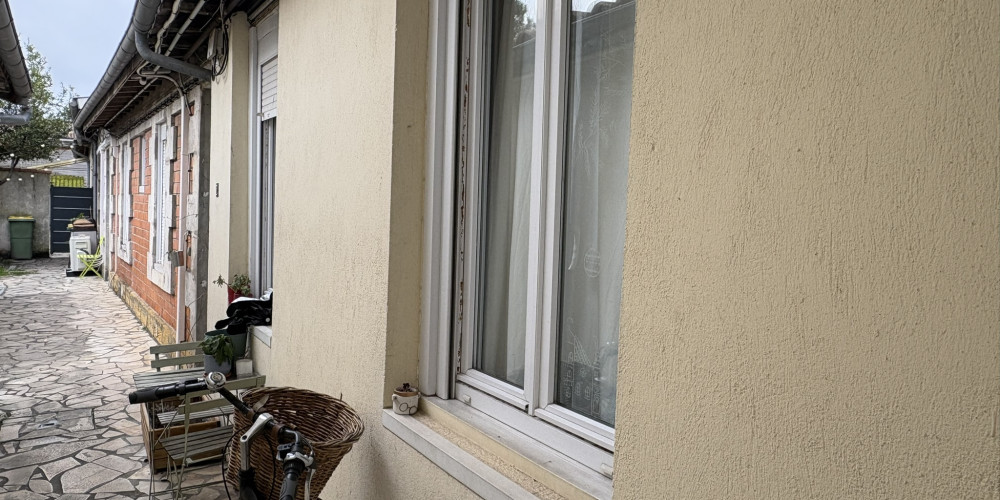 appartement à BORDEAUX (33200)