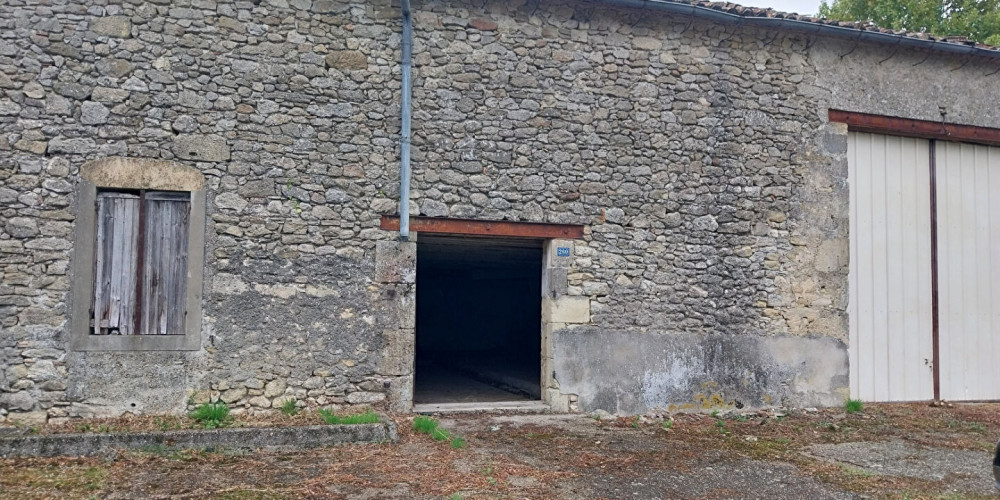 maison à SAUVETERRE DE GUYENNE (33540)