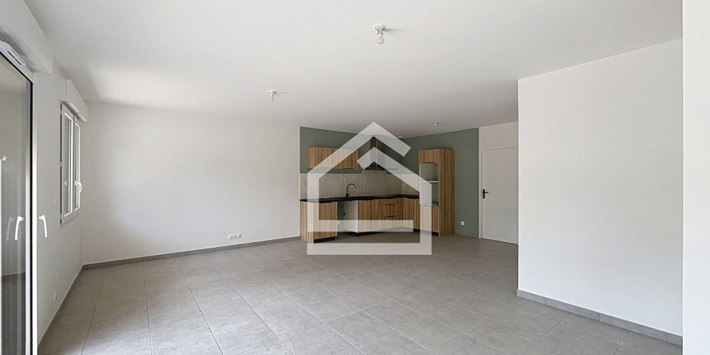appartement à VENDAYS MONTALIVET (33930)