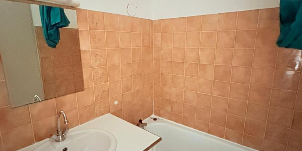 appartement à BORDEAUX (33800)