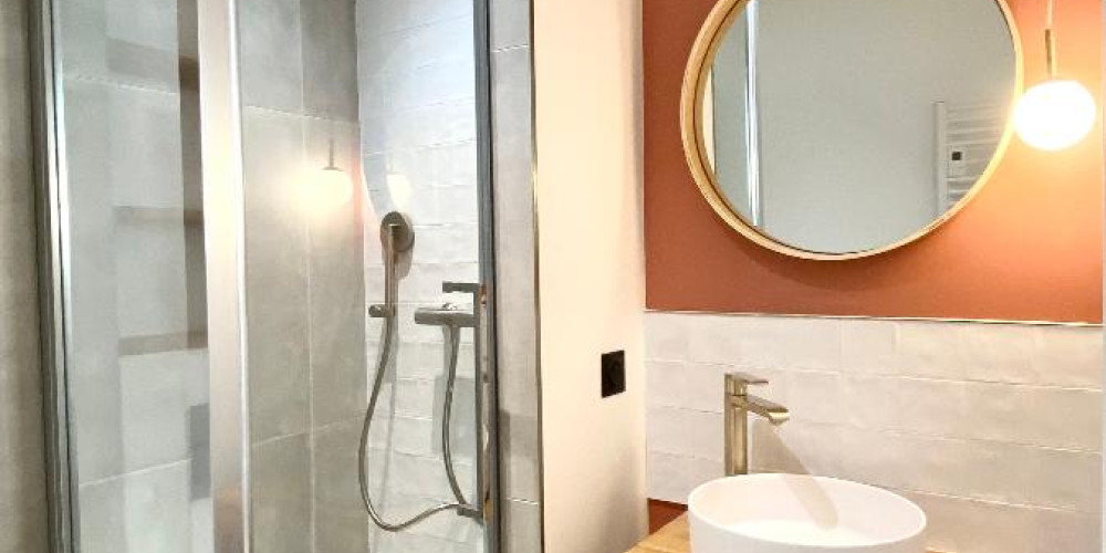 appartement à BORDEAUX (33800)