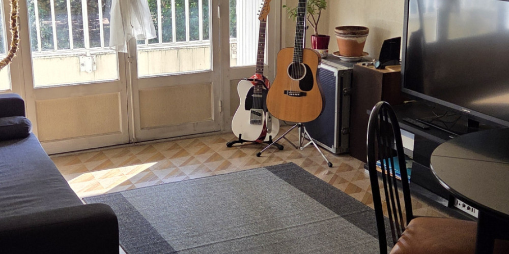 appartement à BORDEAUX (33200)